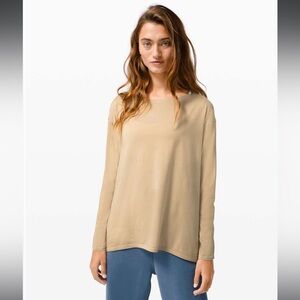 Lululemon Back In Action Long Sleeve